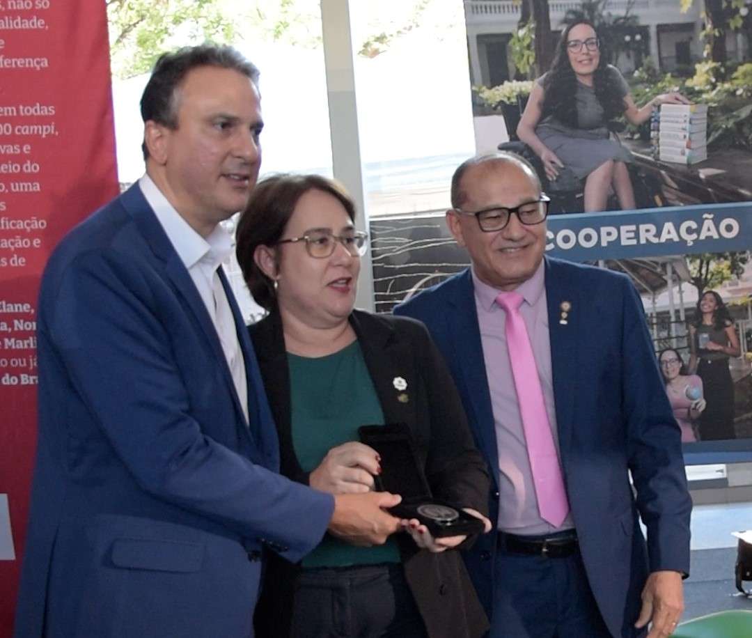 Ministério da Educação (MEC) concede a Medalha Nilo Peçanha ao Conif