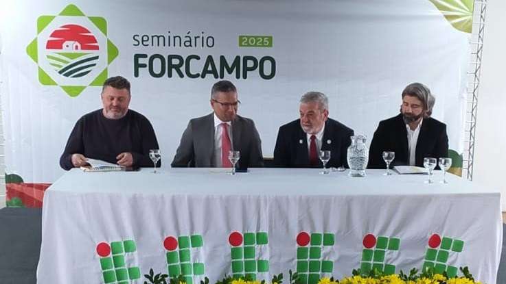 Cerimônia de abertura dá início ao III Seminário Nacional do Forcampo no Campus Barbacena