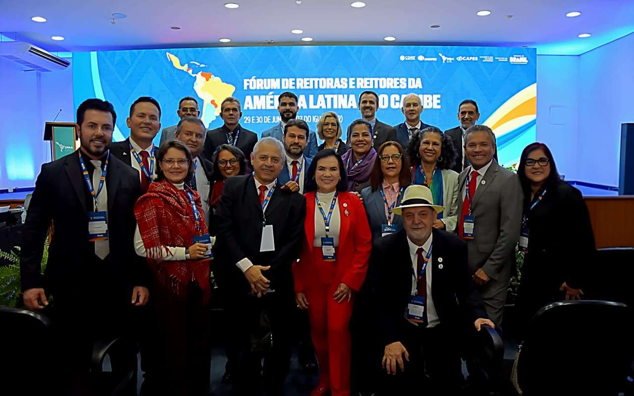 Rede Federal amplia diálogo com instituições latino-americanas e caribenhas em fórum internacional