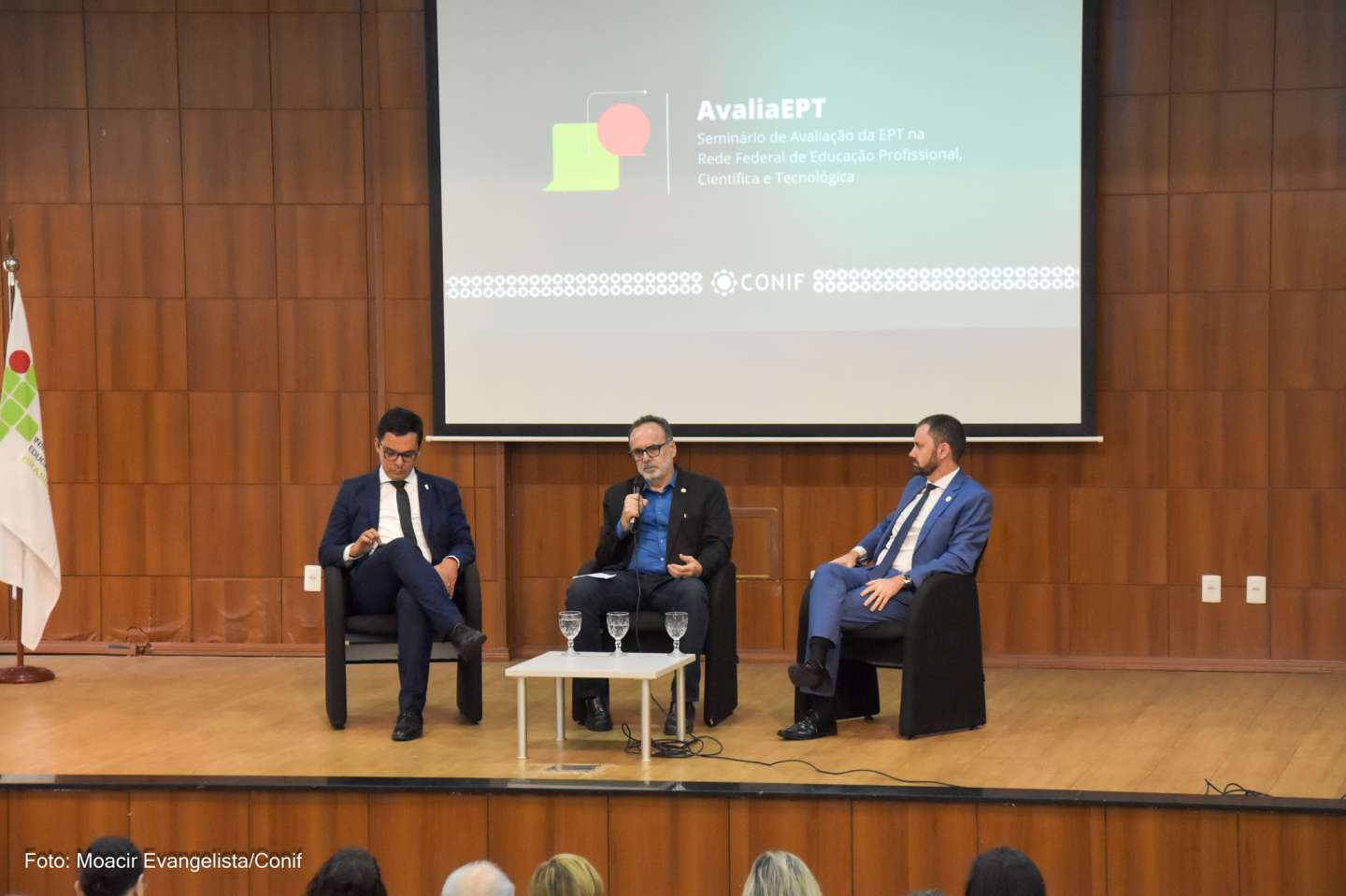 Seminário reúne especialistas para debater políticas de avaliação da EPT