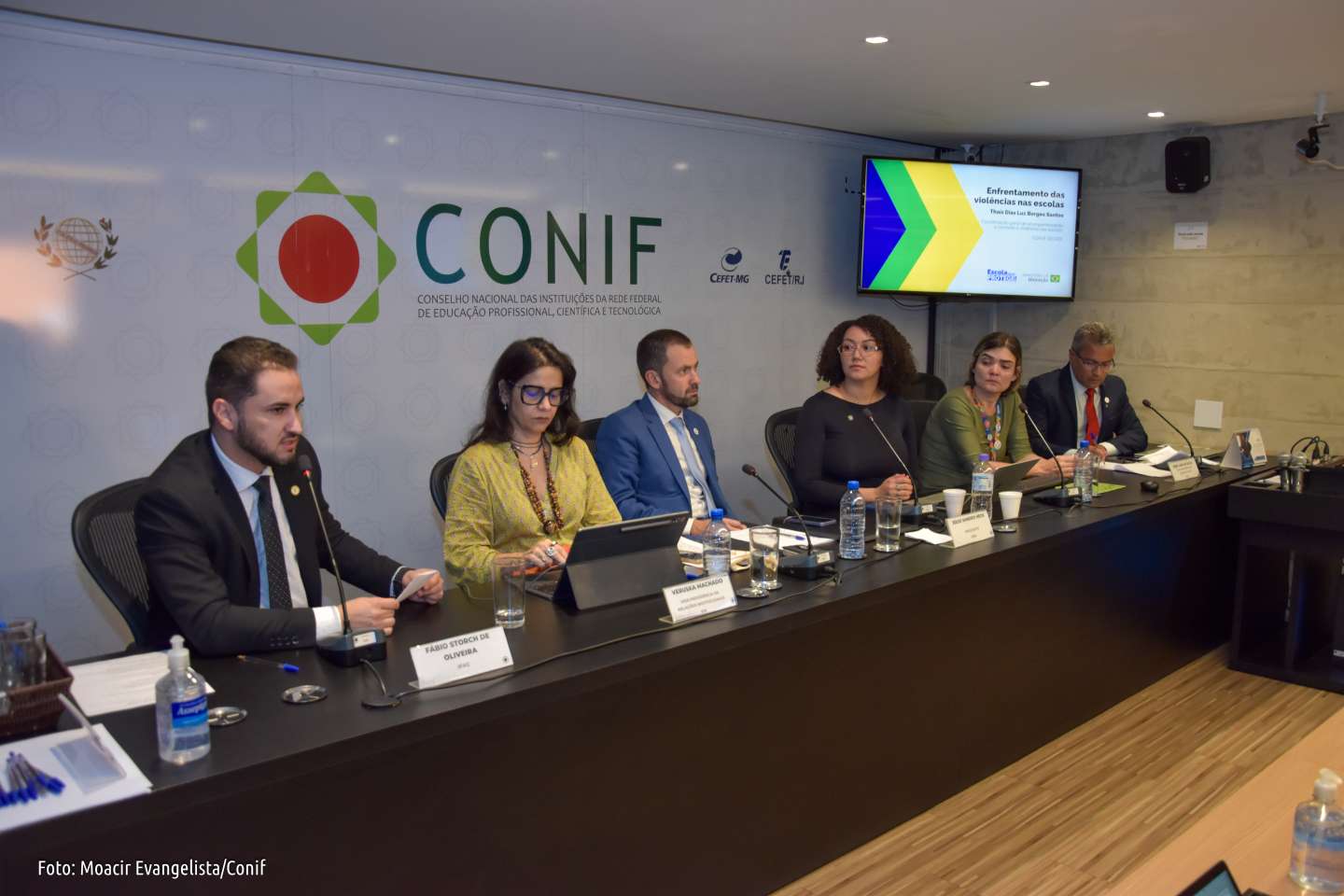 Conif e Secadi tratam da ampliação do Programa Escola que Protege para instituições da Rede Federal