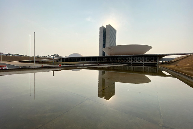 Conif pede arquivamento de PEC que propõe mensalidade em universidades públicas
